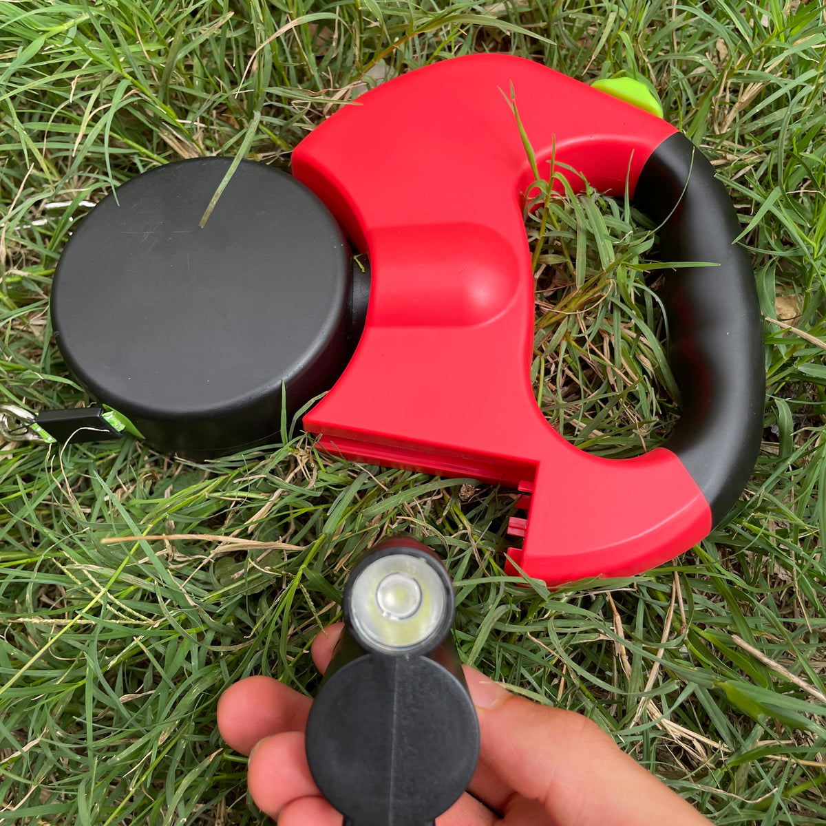 Double Laisse PawVolt™ — Anti-Nœuds 360° avec LED & Porte-Sacs pour 2 Chiens